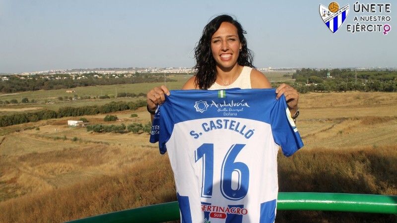 Sandra Castelló, la capitana del Sporting Huelva, cumplirá su octava temporada en el club