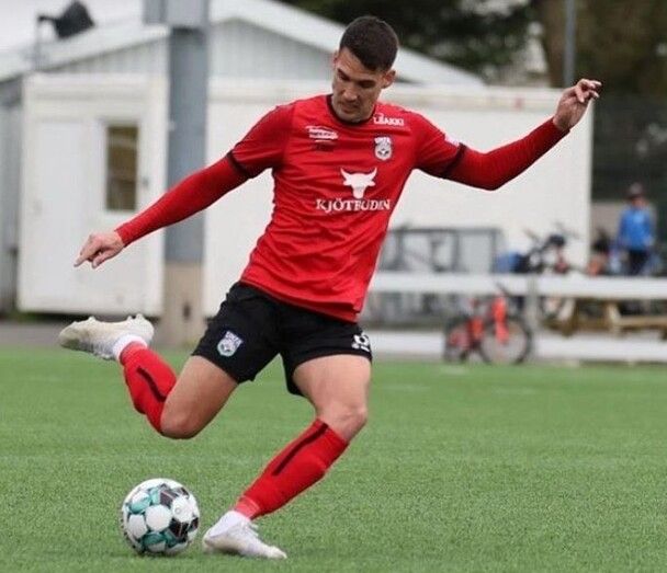 Gol y pase copero de Alejandro Zambrano y fuerte interés del Badajoz en Rubén Mesa