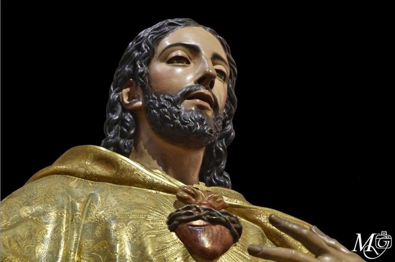 Rafael Griñolo: “Al Sagrado Corazón de Jesús lo hemos visto radiante y asombroso”