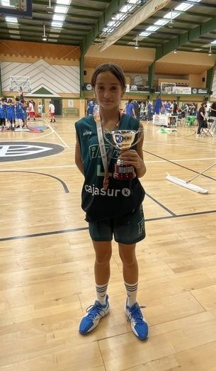La palmerina María Ávila, bronce con Andalucía en el Campeonato de España
