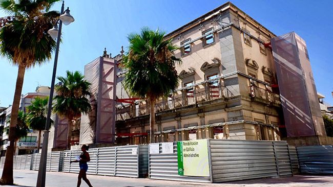 Obras en el edificio de Hacienda: Vox aprieta a la Junta, que dice que las obras se reanudarán en los próximos meses