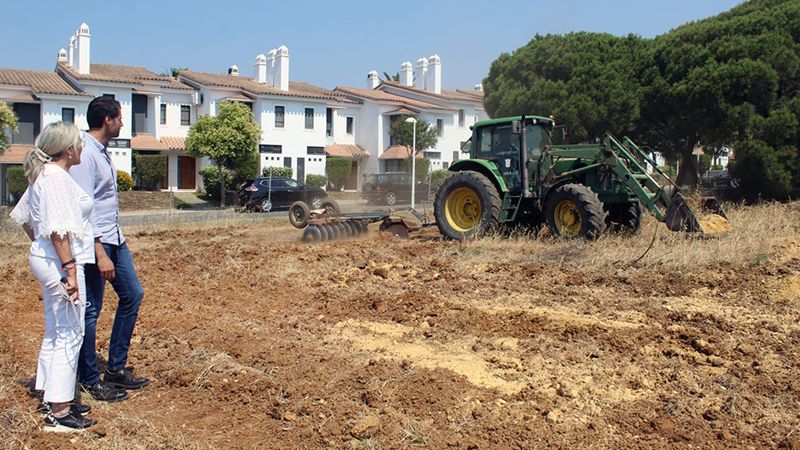 Cortafuegos en El Rompido, Urverosa y Nuevo Portil de cara al verano