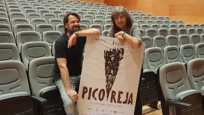 Llega a los cines la película 'Pico Reja' que documenta la excavación de una fosa común