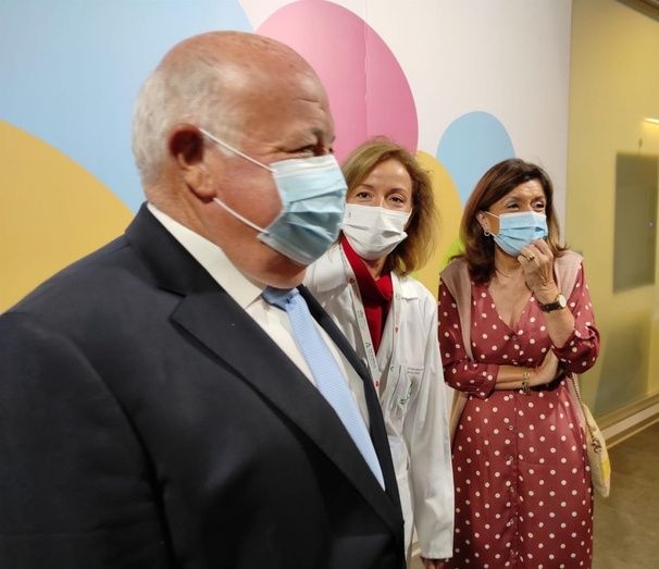 Huelva suma 14 hospitalizados por Covid en tres días