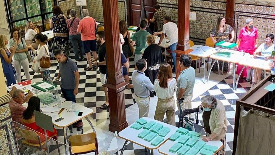 La participación en Huelva no llega al 40% a las seis de la tarde