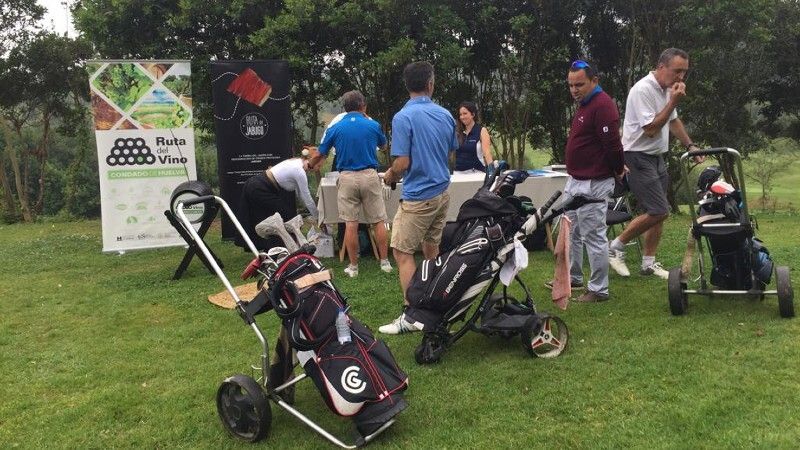 Huelva muestra sus atractivos para los jugadores de golf en San Sebastián