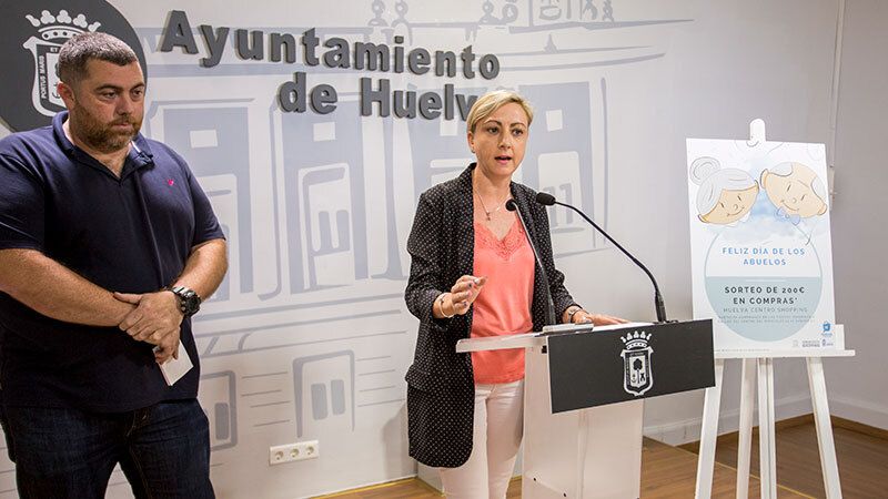 'Calles del Centro' regalará 200€ en compras por el ‘Feliz Día de los Abuelos’
