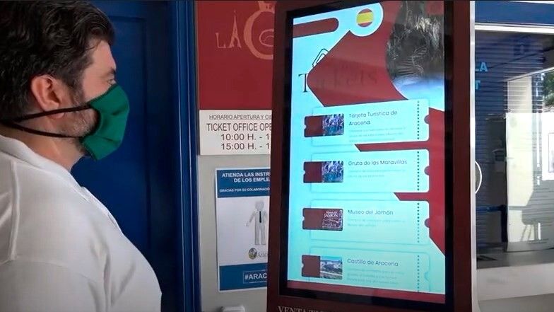 Nueva máquina expendedora de entradas para la Gruta de las Maravillas