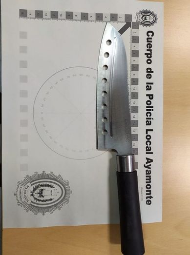 Aplacan una fuerte discusión entre dos hombres de madrugada en Ayamonte