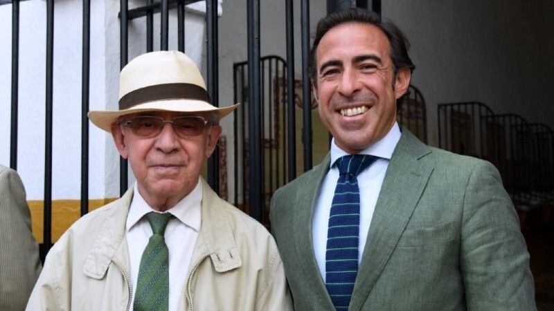 La Cuadra de Caballos de Picar de Antonio Peña, premio Colombinas de Honor