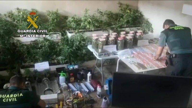 La Guardia Civil desarticula tres puntos de venta de droga en Moguer, Lepe y Nerva y detiene a siete personas