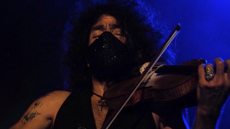 El runrún: Ara Malikian y los mosquitos