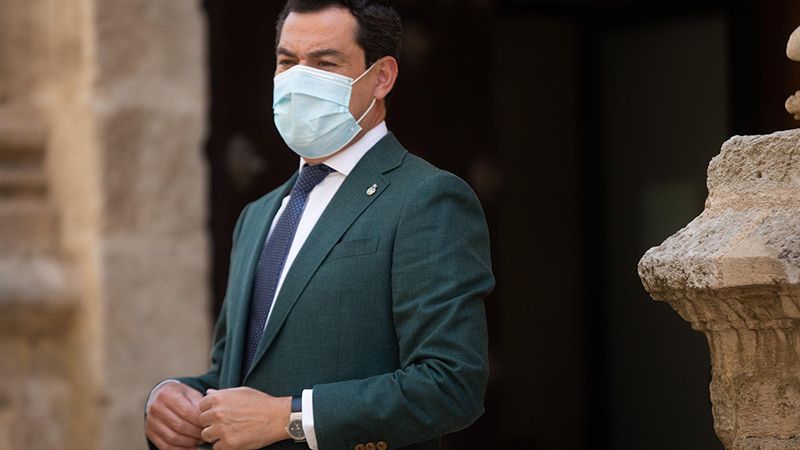 Moreno defiende que las restricciones de la Junta son 'muy equilibradas' y 'no dañan la economía ni el turismo'