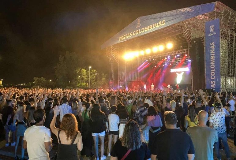 Huelva se enciende con las Colombinas