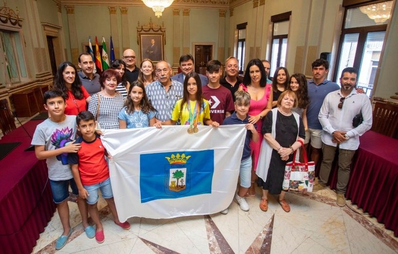 María Ramos, doble campeona de España con Andalucía, recibida en el Ayuntamiento