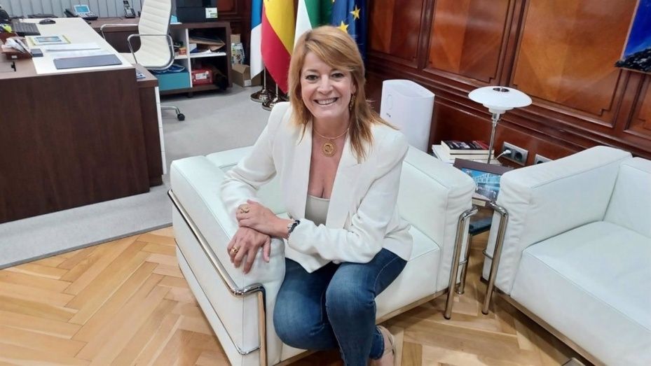 Pilar Miranda asegura que trabaja desde el Puerto para que Huelva 'llegue a lo más alto'