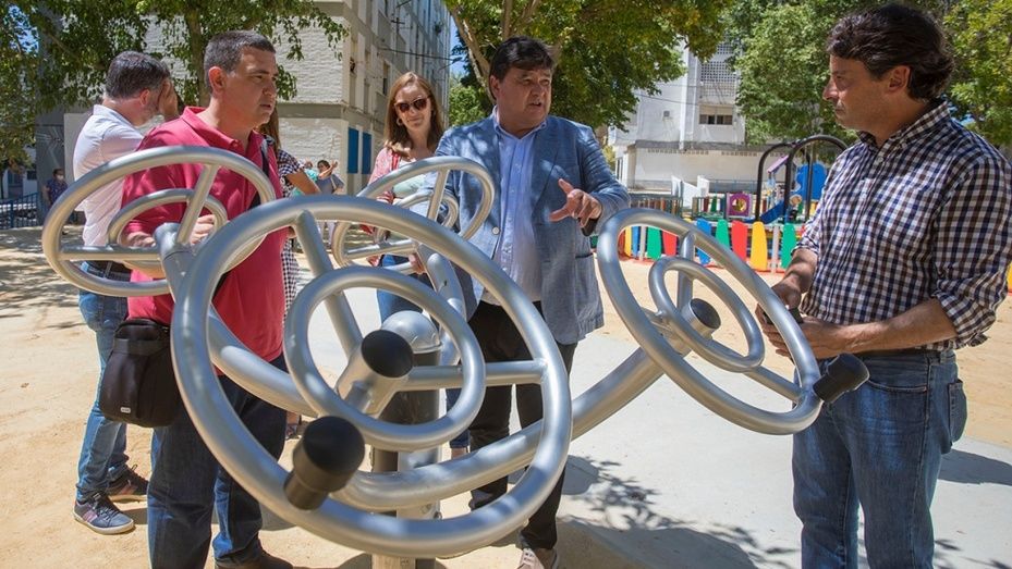 La Hispanidad estrena nuevo parque infantil y biosaludable