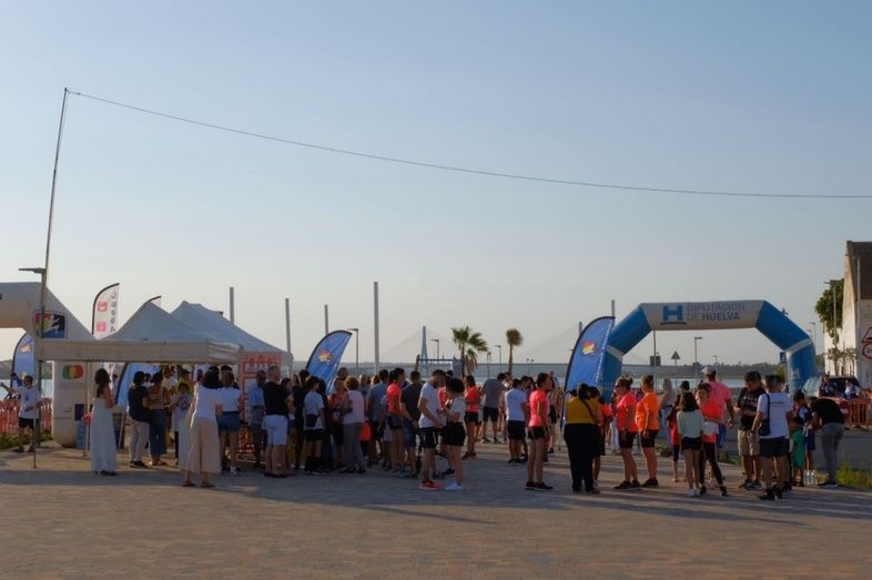 Santiago Javier Muros y Beatriz Sequeira ganan la Milla Ciudad de Ayamonte