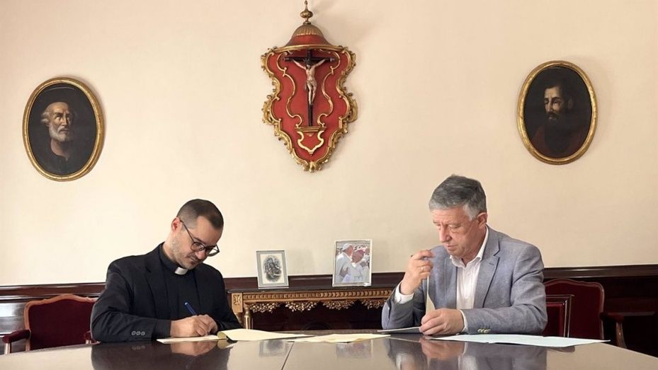 La Iglesia San Jorge de Palos se abre al turismo histórico-artístico con visitas guiadas