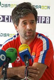 El runrún: Kiko Hernández sigue fiel a Punta Umbría
