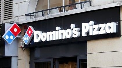 Domino's Pizza busca a cinco repartidores para su establecimiento en Huelva