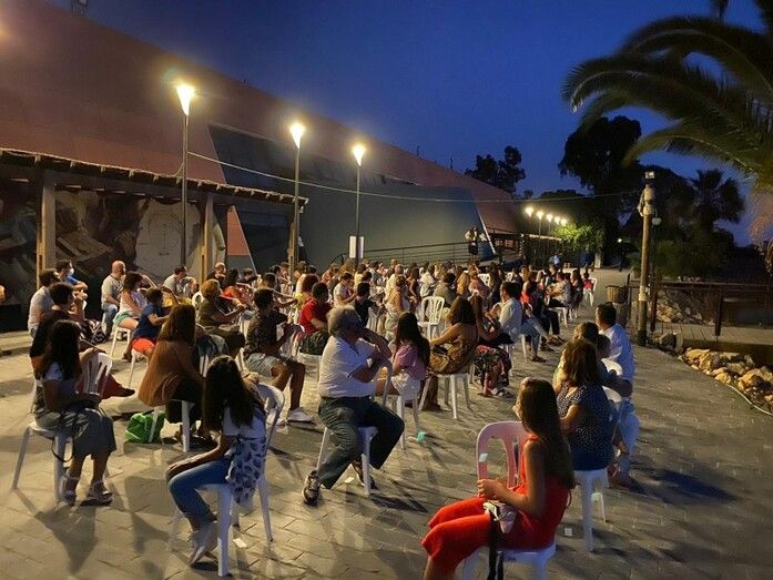 La variada programación del Muelle de las Carabelas continúa amenizando el enclave rabideño