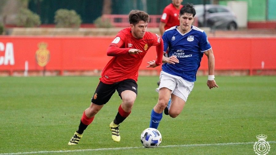 Dani Alejo confirma el interés por el mediocentro de 21 años Enric Martínez