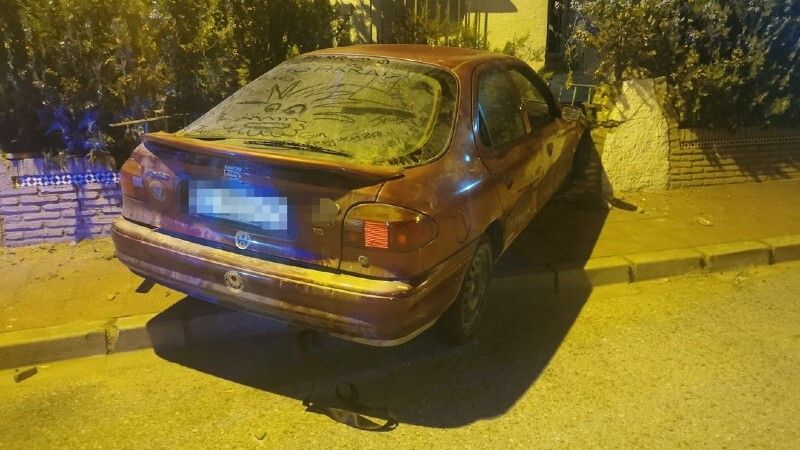 Investigan a una menor de edad por conducir en Almonte bajo los efectos del alcohol y sin tener el carné