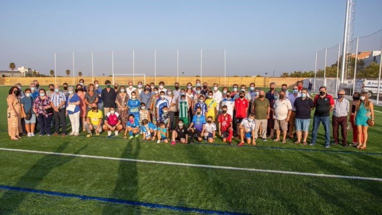 Homenaje a Julián Contreras en la inauguración del campo del Torrejón