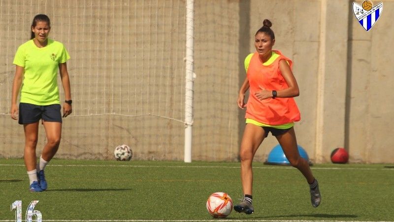 Antonio Toledo ve “al equipo muy bien” y Anita Marcos afirma que “queremos ganar la Copa de Andalucía”