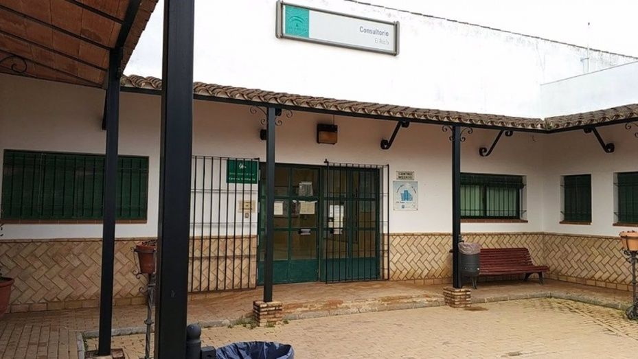 Almonte pide a la Junta que refuerce los servicios sanitarios durante el Rocío Chico
