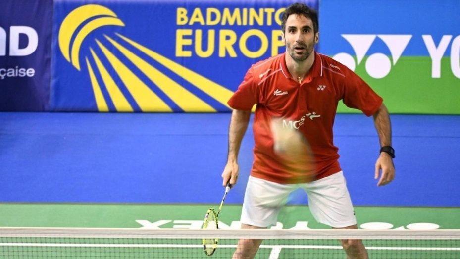 Pablo Abián no pudo con el vigente campeón en su estreno en el Mundial de Tokio