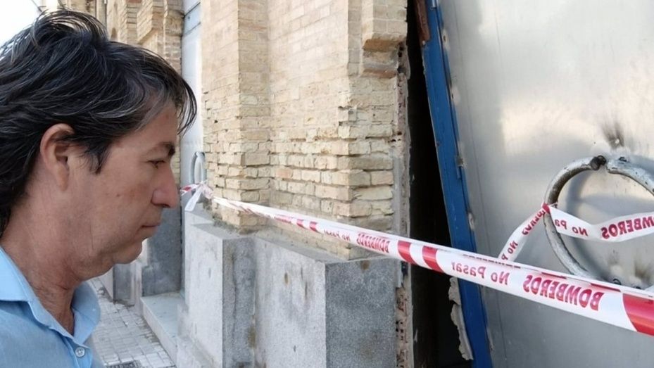 Vox, PP y Ciudadanos critican al Ayuntamiento de Huelva tras el incendio de la antigua estación de Renfe