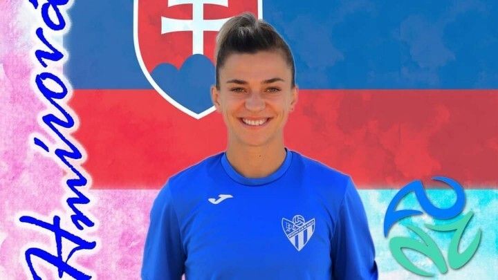 Zala Meršnik, Hmírová, Carrasco y Blanco, convocadas por sus selecciones
