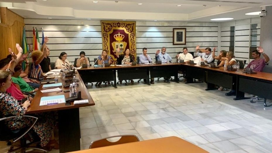 El Ayuntamiento de Punta Umbría celebra un pleno extraordinario sobre El Portil... con el verano ya a punto de concluir