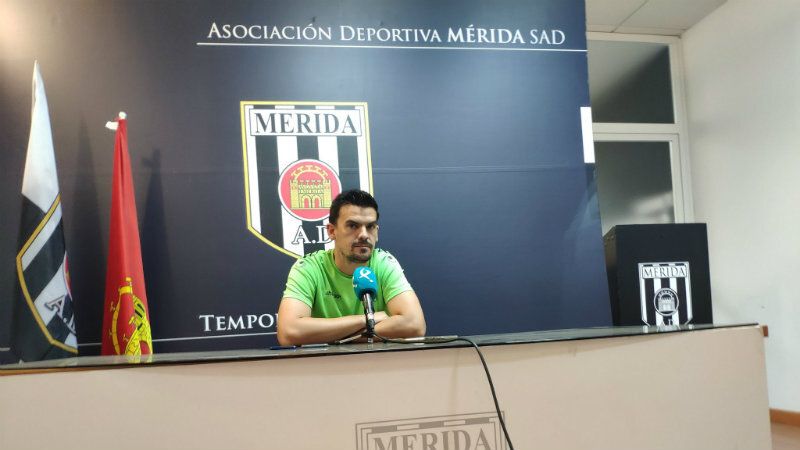 Santi Amaro: 'Tenemos que ir a por la victoria desde el minuto uno'