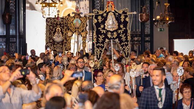 Dos mil personas participan en un encuentro de hermandades rocieras catalanas en Montserrat