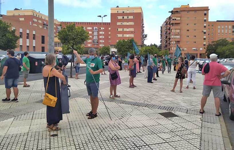 Padres y docentes claman por una vuelta al cole segura