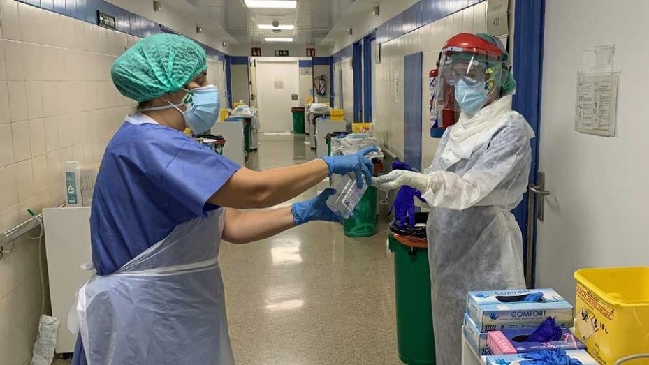 Los contagios se moderan en Huelva y Andalucía, donde se registran nueve fallecidos
