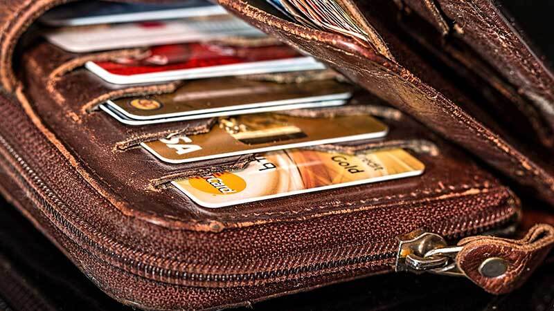 El Covid-19 como agente impulsor de las tarjetas de débito y crédito