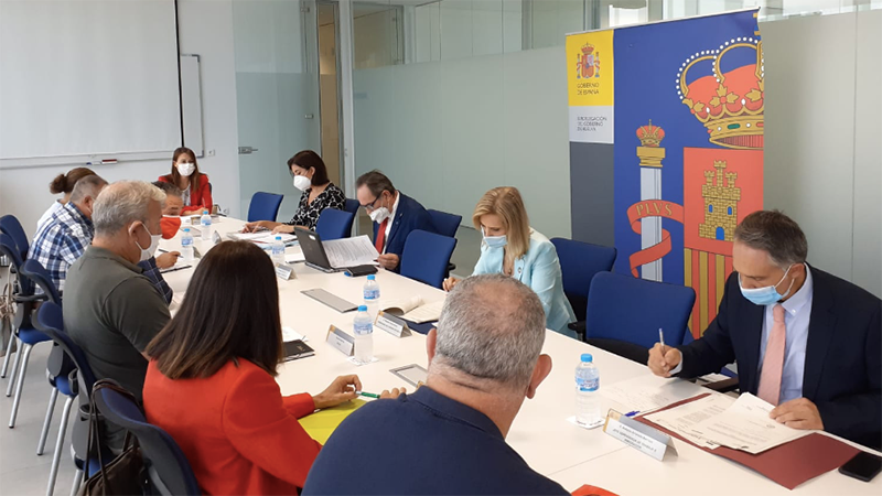 Las contrataciones en origen la próxima campaña volverán a priorizar a mujeres marroquíes aunque no se descartan 'proyectos piloto con otros países'