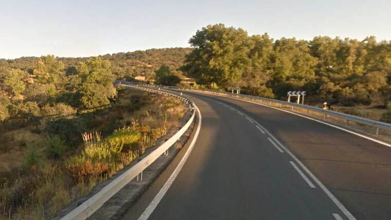 Muere un motorista en Campofrío tras caer por un barranco