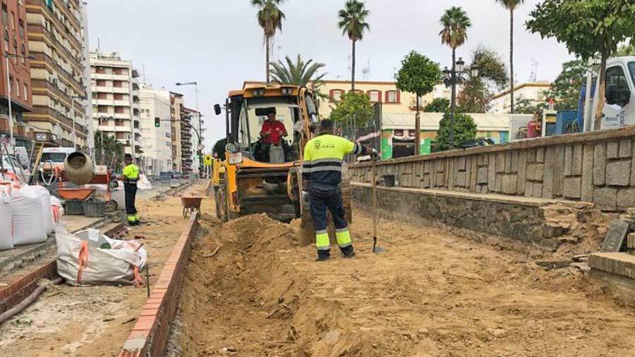 El Ayuntamiento realiza en agosto 39 obras de mantenimiento en las calles de la capital