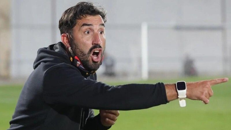 Antonio Fernández lamenta “regalar dos goles” al Coria y avisa: “Vamos a sufrir y pagar muchas novatadas”