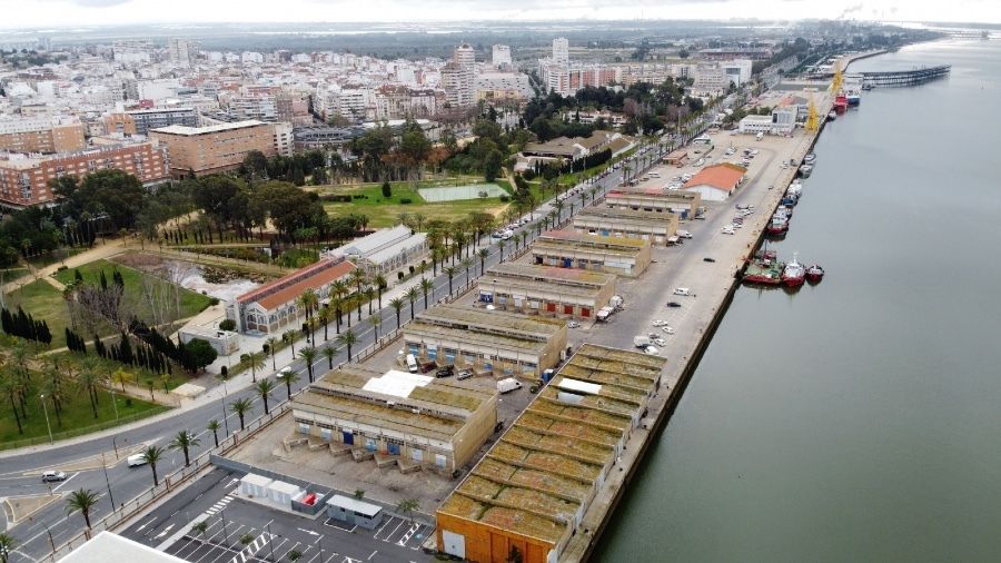 Recala en Huelva el buque Sea Cloud Spirit, uno de los veleros de cruceros más grandes del mundo