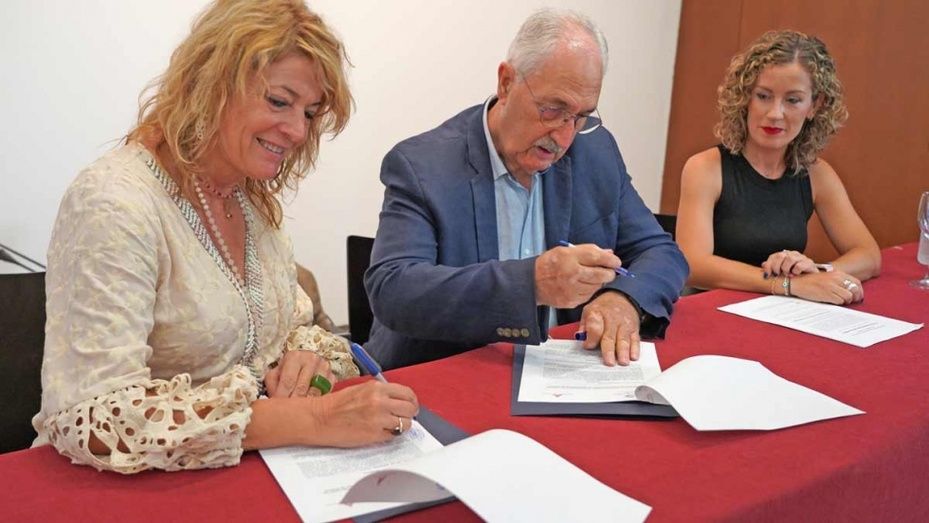 El Puerto de Huelva impulsa con su convenio anual la vinculación entre arquitectura y sociedad