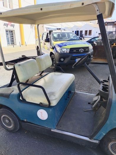 Recuperan un buggy de golf robado en una finca de Cartaya