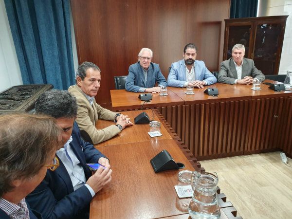 La Junta apuesta por la Ría del Piedras con mejoras en el Puerto de El Rompido