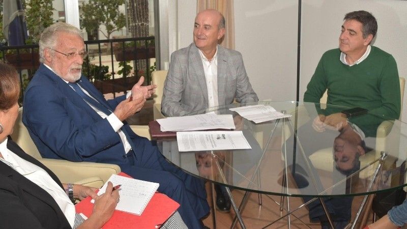 Maeztu pide llevar propuestas concretas al Foro por la Inmigración para erradicar el chabolismo