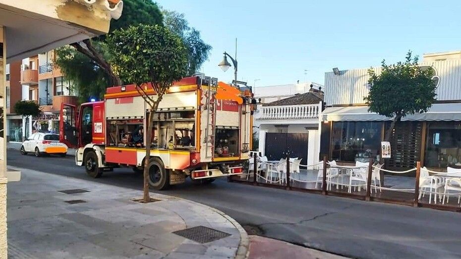 Sofocan un incendio en la cocina de un restaurante en Punta Umbría